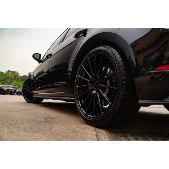 Təkər qaraldan köpük Berner 500 ml Təkər qaraldan köpük Berner 500 ml