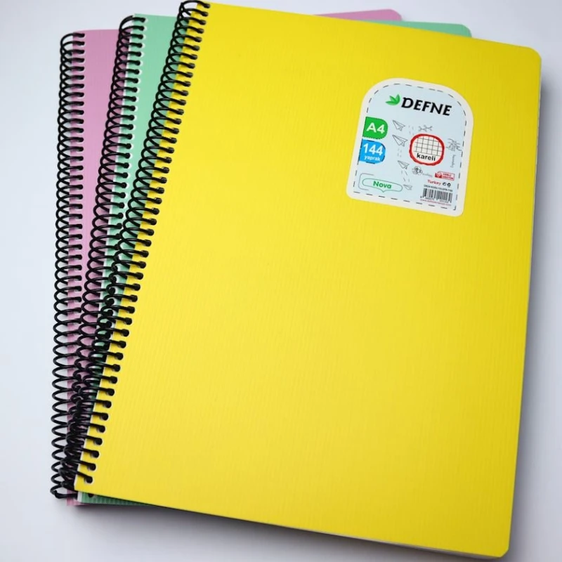 Тетрадь на спирали Nova, A4, 144 листа, товар в ассортименте