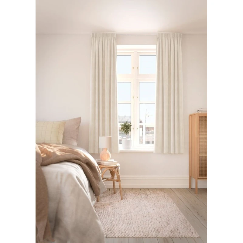 Штора JYSK AUSTRA 5080007, 140x175 см, бархат, бежевый Штора JYSK AUSTRA 5080007, 140x175 см, бархат, бежевый