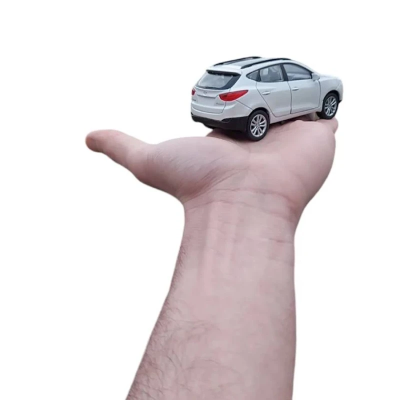 Maşın Hyundai İx35, plastik/metal, ağ, 11x4.5x3 sm Maşın Hyundai İx35, plastik/metal, ağ, 11x4.5x3 sm