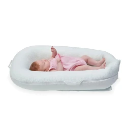Кокон-гнездышко Yataş First Dream, 48x72 см, белое Кокон-гнездышко Yataş First Dream, 48x72 см, белое