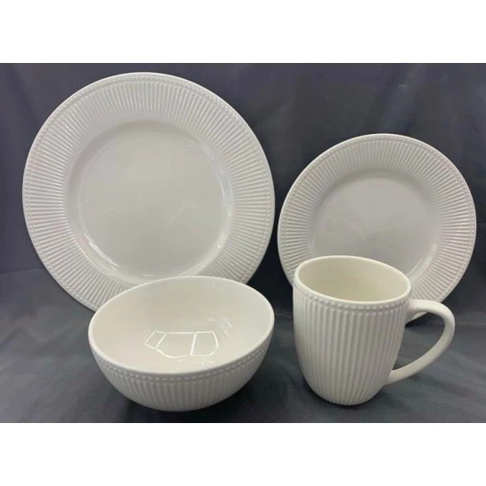 Boşqab dəsti 8292-4, kəramika, ağ, 4 nəfərlik Boşqab dəsti 8292-4, kəramika, ağ, 4 nəfərlik