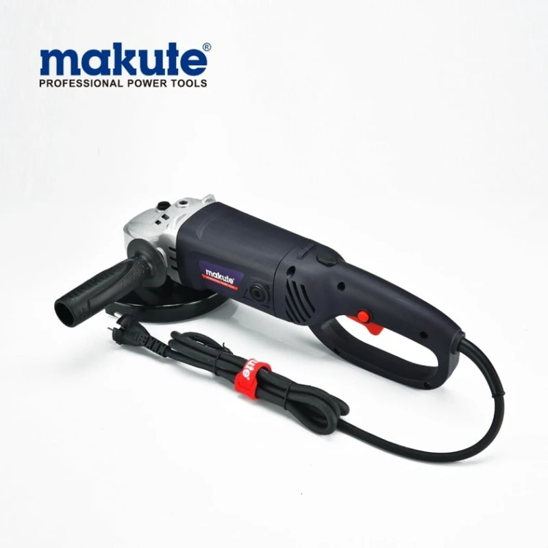 Электропила Makute RS122