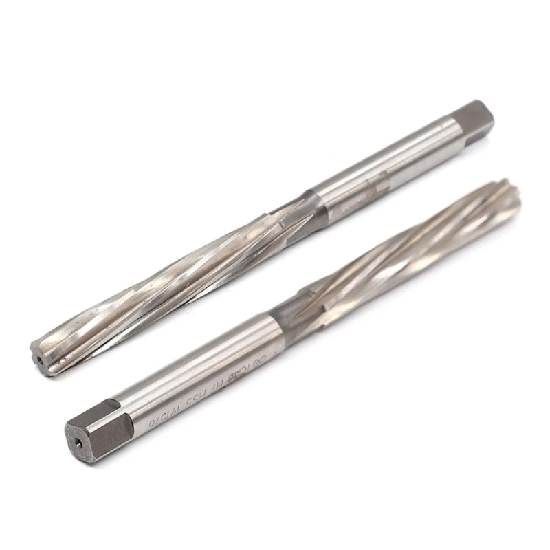 Метчик ручной B00301011000 HSS DIN206 L - RN H7, 10 мм Метчик ручной B00301011000 HSS DIN206 L - RN H7, 10 мм