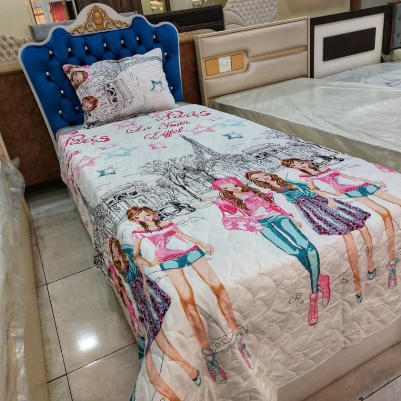 Набор с наволочкой MiraNova CTS-046, плед-покрывало 150х215 см, наволочка 50х70 см Набор с наволочкой MiraNova CTS-046, плед-покрывало 150х215 см, наволочка 50х70 см