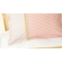 Комплект постельного белья Yataş Macbeth пододеяльник 160x220, простыня 180x240, наволочки 50x70, односпальный, розовый