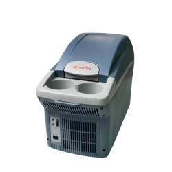 Холодильник для автомобиля Toyota 1шт. Холодильник для автомобиля Toyota 1шт.