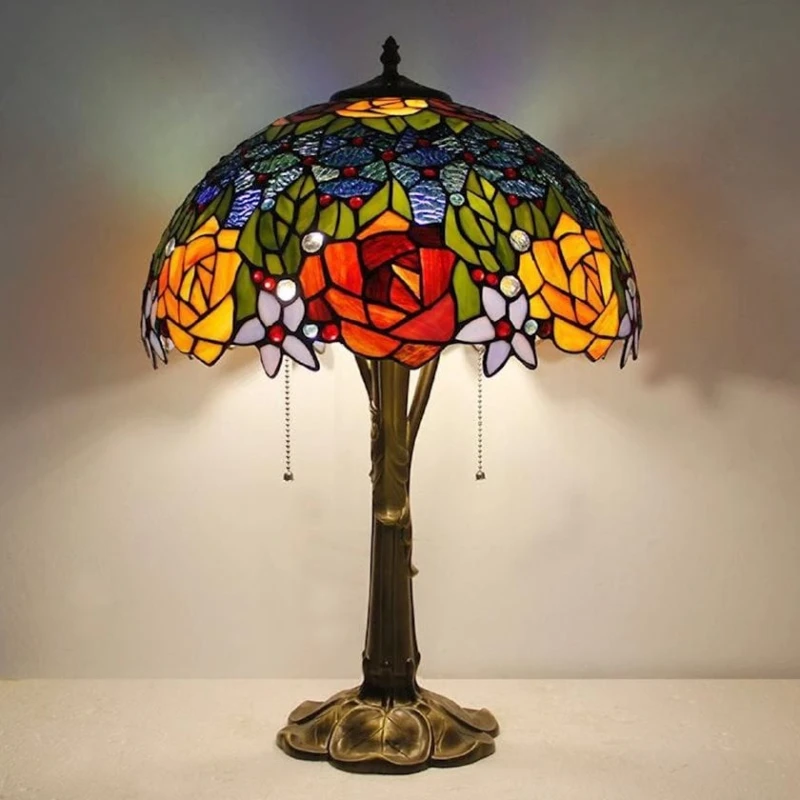 Masaüstü lampa Tiffany Lamps Azerbaijan Bella Masaüstü lampa Tiffany Lamps Azerbaijan Bella