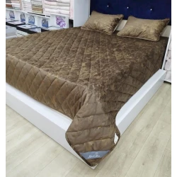 Набор покрывала с наволочками MM Tekstil MM-132, покрывало 220x240 см, наволочки 50x70 см, двуспальный, велюр