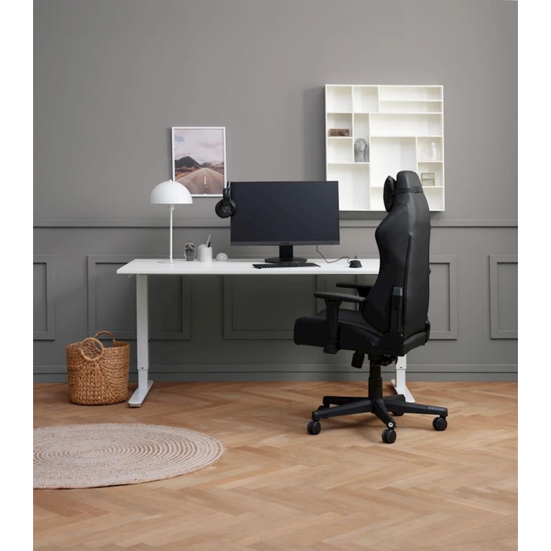 Игровое кресло JYSK Abildaa 3601165, 70x70x124-133 см, черное Игровое кресло JYSK Abildaa 3601165, 70x70x124-133 см, черное