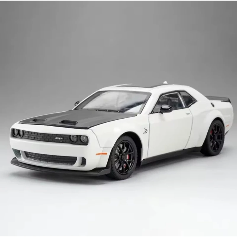 Коллекционная машинка Dodge Challenger Hellcat Redeye F35-ag-352, металл/резина, черная, 20.5x7x5 см