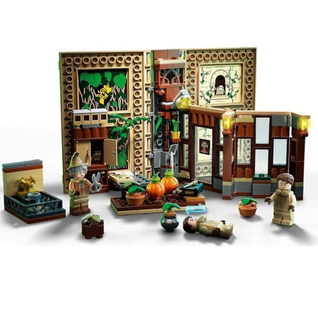 Конструктор LEGO Harry Potter Учеба в Хогвартсе: Урок травологии 76384, 8+ лет, 233 элемента Конструктор LEGO Harry Potter Учеба в Хогвартсе: Урок травологии 76384, 8+ лет, 233 элемента