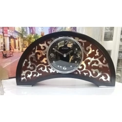 Masaüstü saat SSS-179