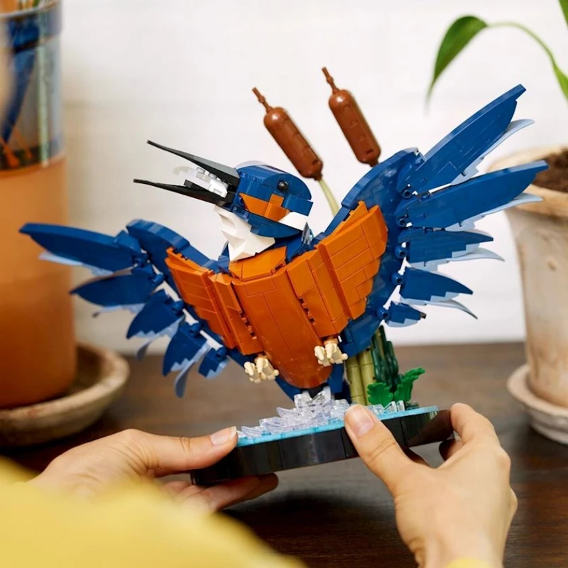Конструктор LEGO Icons Kingfisher Bird 10331, 18+ лет, 834 элемента