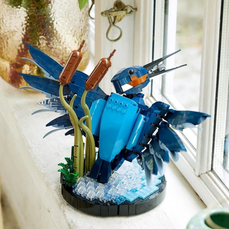 Конструктор LEGO Icons Kingfisher Bird 10331, 18+ лет, 834 элемента