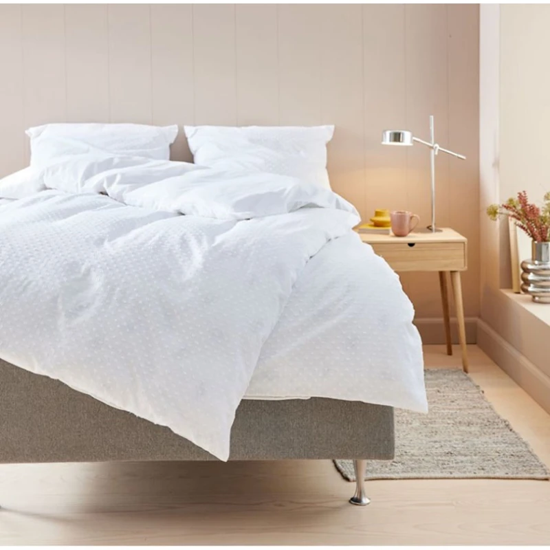 Комплект постельного белья JYSK Dana, пододеяльник 200x220, 2 наволочки 50x70, двуспальный,хлопок, белый Комплект постельного белья JYSK Dana, пододеяльник 200x220, 2 наволочки 50x70, двуспальный,хлопок, белый