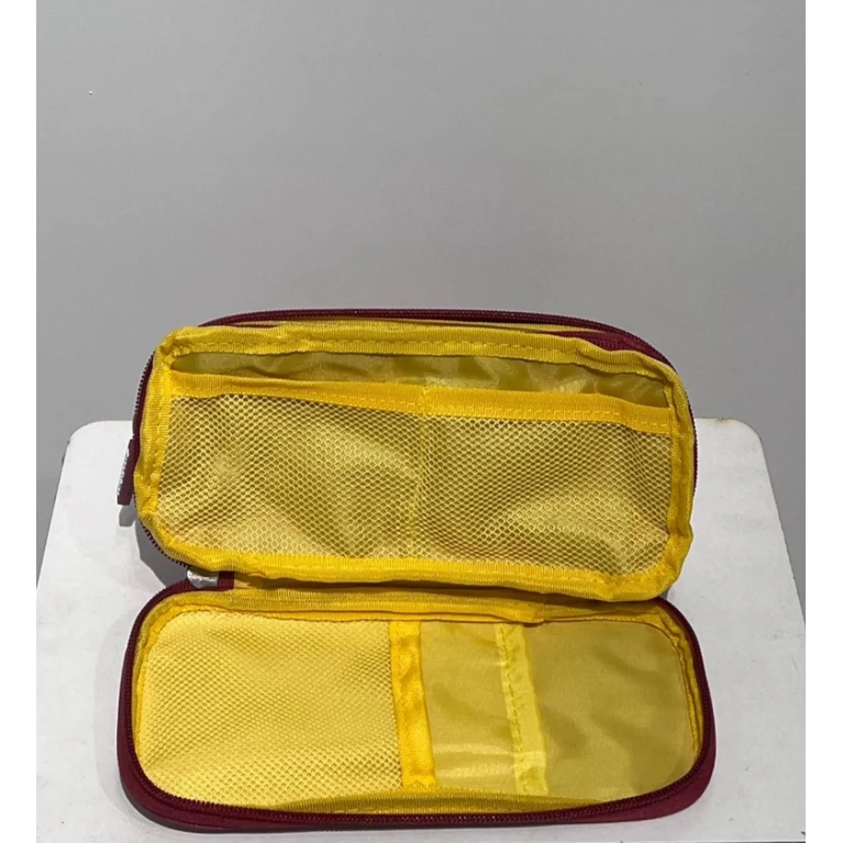 Parça qələm qutusu. Geniş boyunlu və fermuarlı çanta ofis, məktəb və səyahət üçün uyğundur.