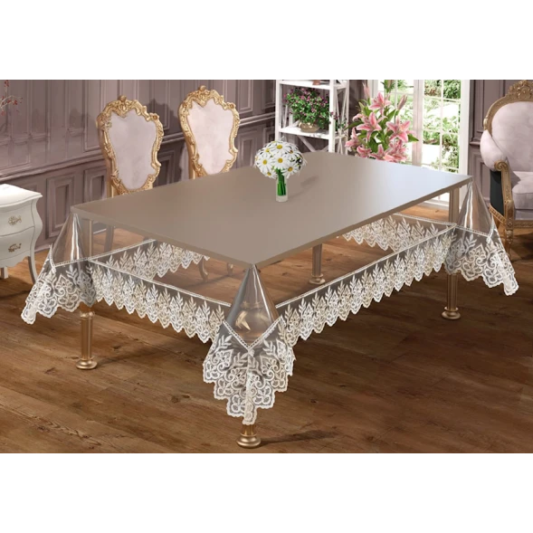 Скатерть Sahara SHA-0000309, 160x320 см, прозрачная Скатерть Sahara SHA-0000309, 160x320 см, прозрачная