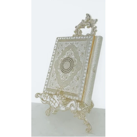 Qurani Kərim Stenddə Qutusu Dekor Qurani Kərim Stenddə Qutusu Dekor