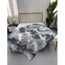 Pled-örtük MiraNova CTS-637, velür, boz/ağ, 160х220 sm