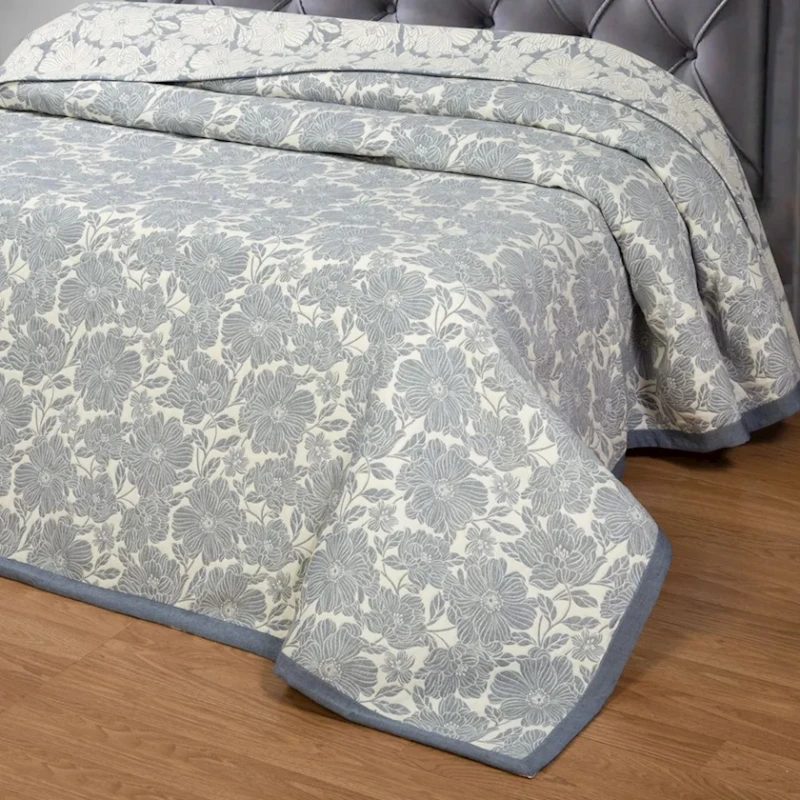 Покрывало Артпостель Танец Цветов, 240x235 см, двуспальное, жаккард/хлопок, серое Покрывало Артпостель Танец Цветов, 240x235 см, двуспальное, жаккард/хлопок, серое