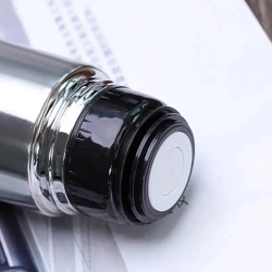 Termos, paslanmayan polad, gümüşü, 750 ml