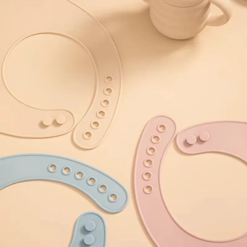 Нагрудник SO00001DG, 6+ мес, силиконовый, зеленый Нагрудник SO00001DG, 6+ мес, силиконовый, зеленый