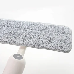 Швабра с распылителем воды UM001001085, 44x14x12 см, белый Швабра с распылителем воды UM001001085, 44x14x12 см, белый