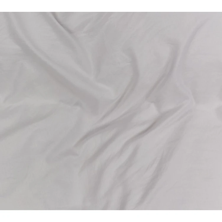 Комплект постельного белья JYSK Kate Micro, пододеяльник 140x200 см, наволочка 50x70/75 см, полутораспальный, полиэфирное микроволокно, серый Комплект постельного белья JYSK Kate Micro, пододеяльник 140x200 см, наволочка 50x70/75 см, полутораспальный, полиэфирное микроволокно, серый