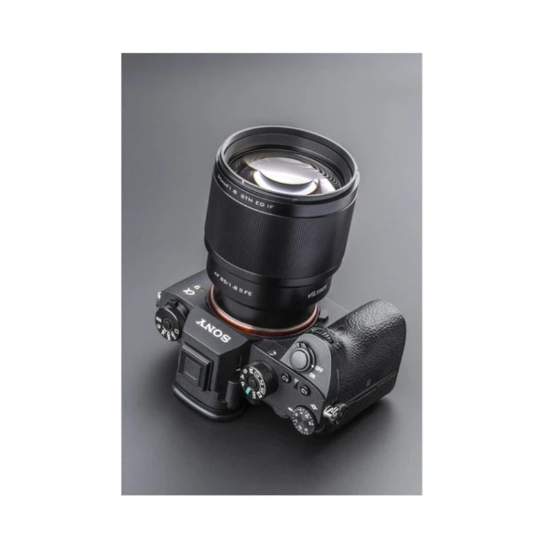 Объектив Viltrox AF 85мм f/1.8 FE II Объектив Viltrox AF 85мм f/1.8 FE II