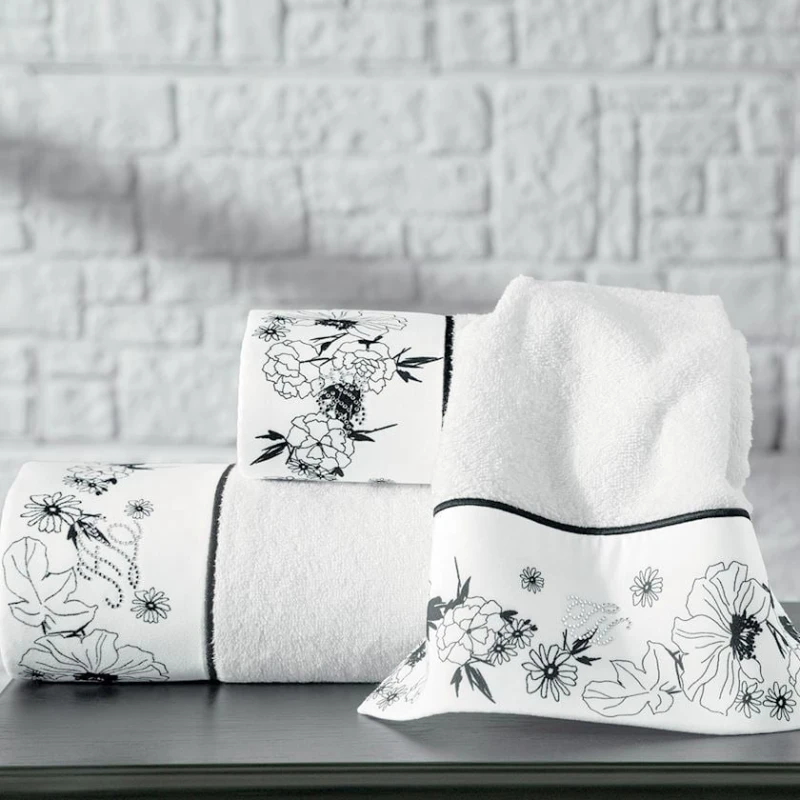 Набор полотенец и ароматизатор Tivolyo Home White Flowers, хлопок, белый, 3 шт, 30x50/50x100/75x150 см, 400 мл Набор полотенец и ароматизатор Tivolyo Home White Flowers, хлопок, белый, 3 шт, 30x50/50x100/75x150 см, 400 мл