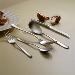 Çəngəl qaşıq bıçaq dəsti Schafer Hamburg 72 parça 8699131804285