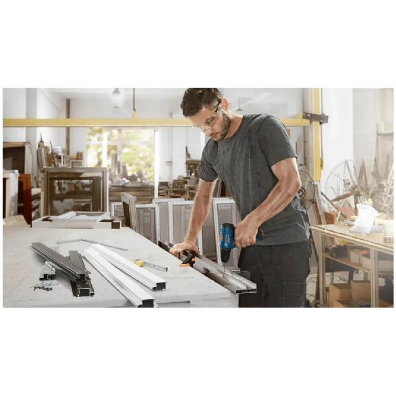 Дрель-шуруповерт Bosch GSR 120 Li (SET+2X2.0)