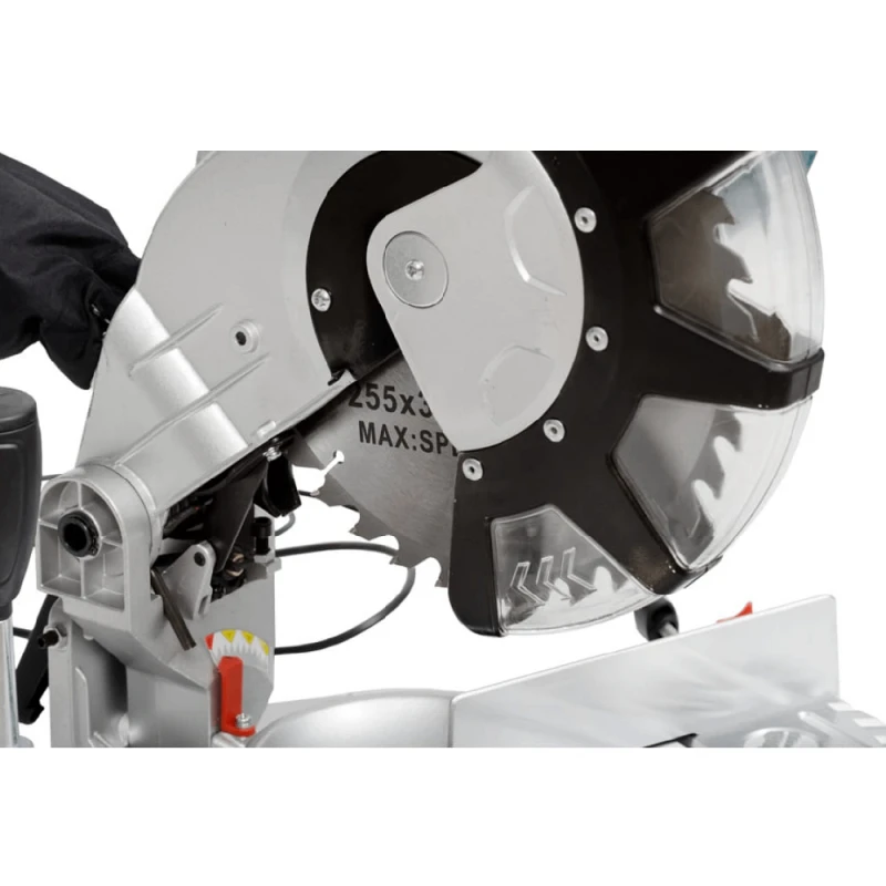 Торцовочная пила Hyundai M2000-255