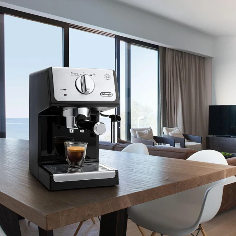 Кофеварка эспрессо DeLonghi ECP33.21.BK