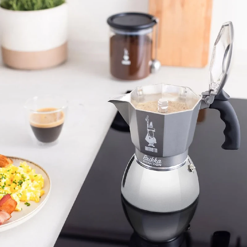 Гейзерная кофеварка Bialetti Moka Brikka 4TZ Induzione
