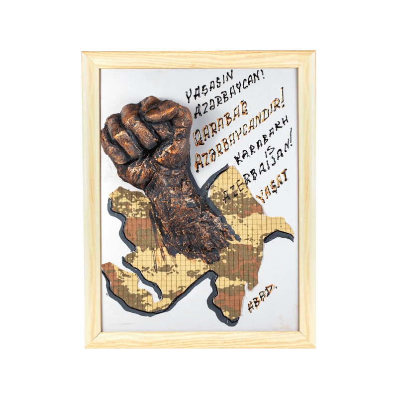 Ağ çərçivədə dəmir yumruq 1012