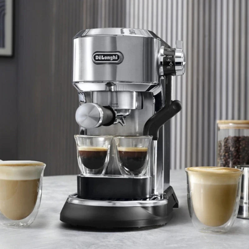 Кофеварка эспрессо DeLonghi EC950.M