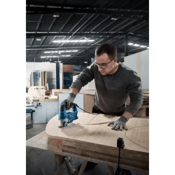 Лобзик Bosch GST 750