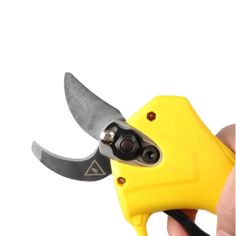 Аккумуляторные ножницы Rtrmax RTM9125