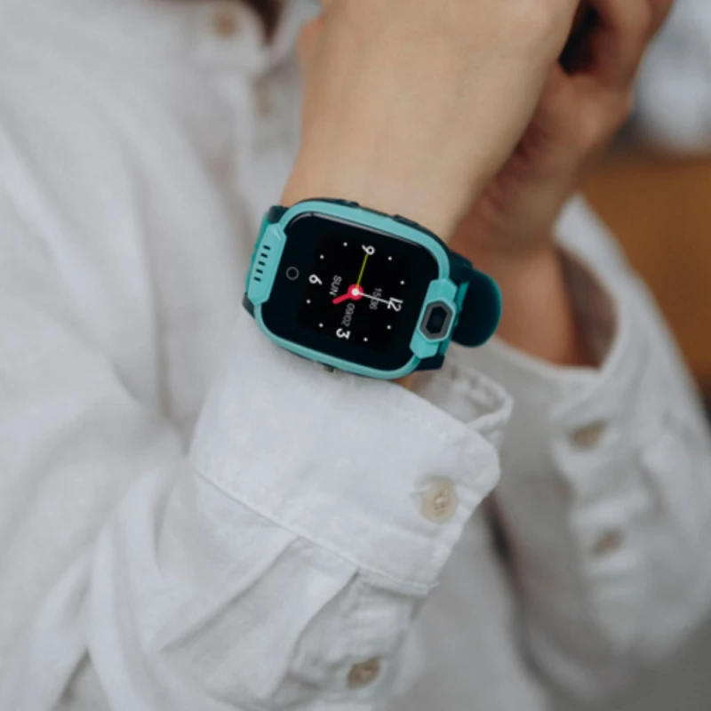 Детские смарт-часы Canyon Kids Smart Watch Jondy Green CNE-KW44GB