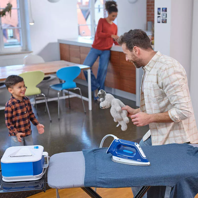 Парогенератор Braun IS2565BL