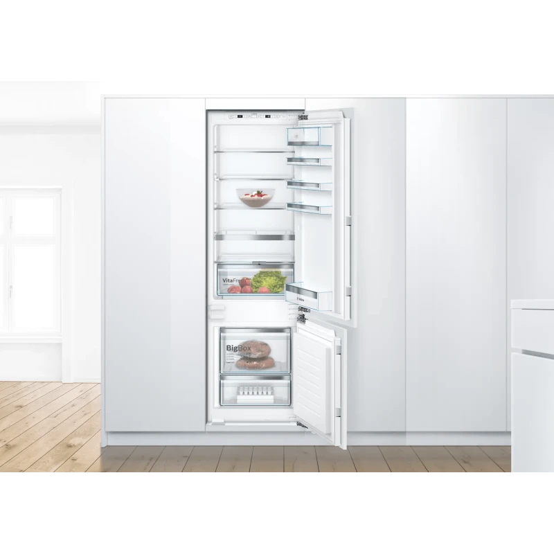 Холодильник Bosch KIS87AF30U