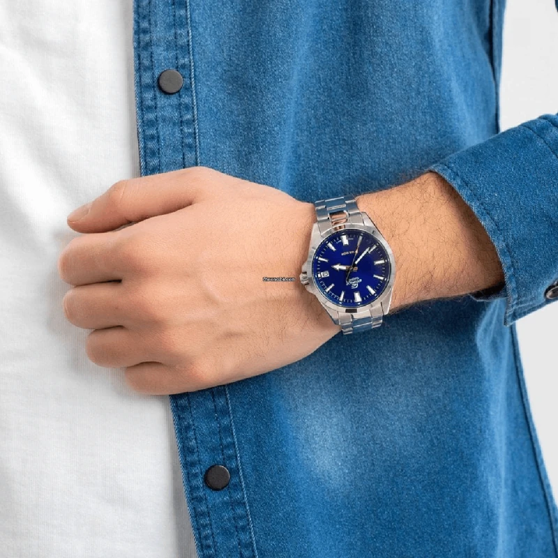 Часы Edifice EFV-100D-2AVUDF