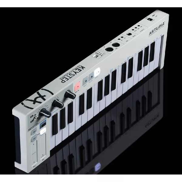 MIDI-контроллер Arturia KeyStep