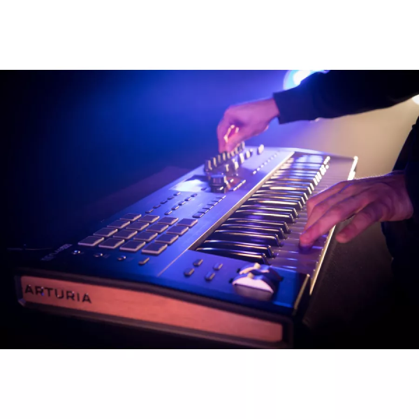 MIDI-контроллер Arturia KeyLab MKII 49 Black