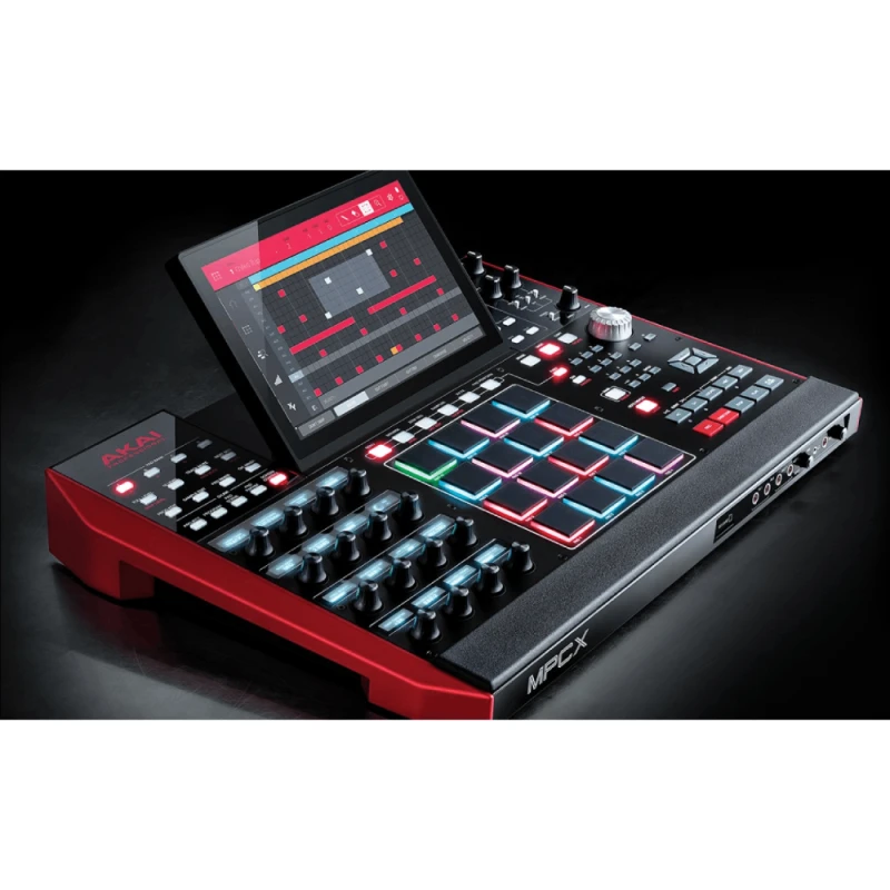 MIDI-контроллер Akai Mpc X