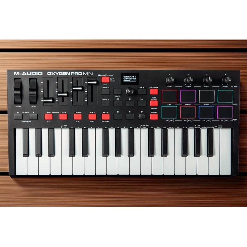 Rəqəmsal pianinolar M-Audio Oxygen Pro Mini