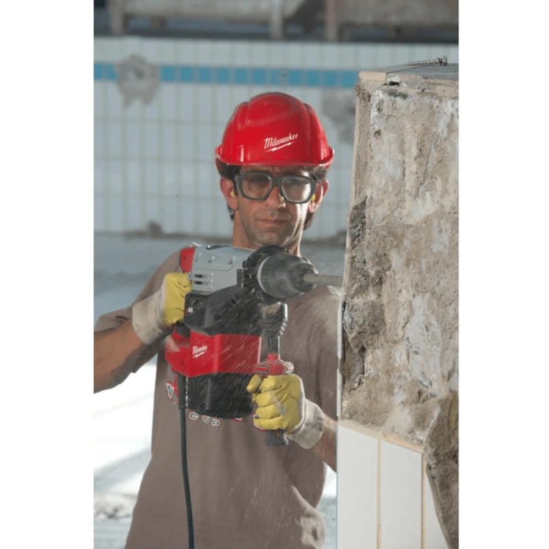 Перфоратор Milwaukee K750S / 1550W