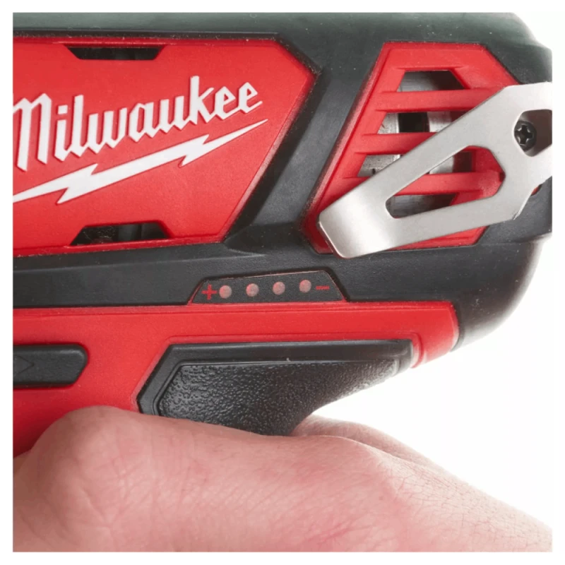 Гайковерт Milwaukee M12BIW12-0 / 12 V